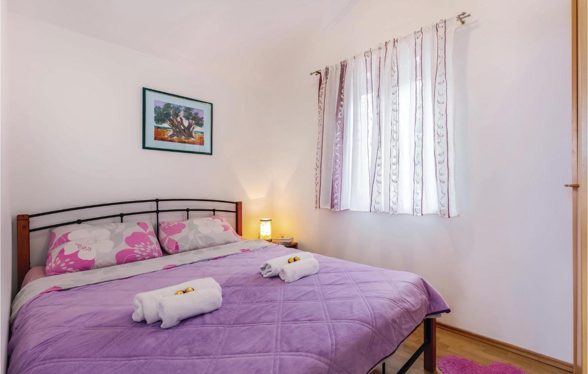 1 Bedroom Stunning Apartment In 里耶卡 外观 照片